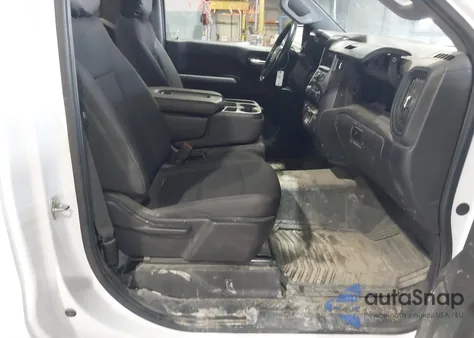 2024 Chevrolet Silverado 1500 4Wd Standard Bed Wt z USA, uszkodzony, nr VIN 3GCNDAEK8RG283394